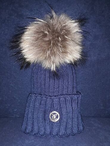 parfemi muski prodaja: Winter cap, Louis Vuitton, color - Blue