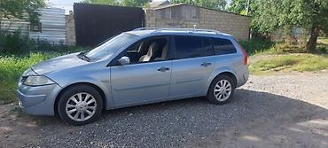 volkswagen polo 1: Renault Megane II Grandtour (universal/kombi), gümüşü rəng. - Kuzov — 4