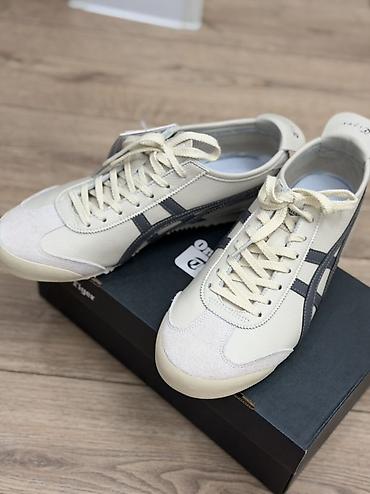 асикс тайгеры: Кроссовки Onitsuka Tiger в ретро-стиле. Светлая модель с классическим — 1