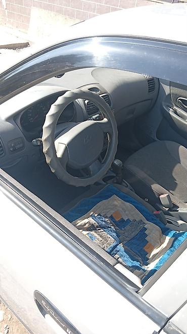 мото фила: Hyundai Accent: 2003 г., Механика, Бензин, Седан — 3