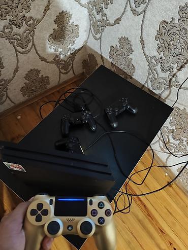 playstation 4 pro oyunları: PlayStation 4 Pro oyun konsolu - Model: PS4 Pro (qara rəng) - Yaddaş — 3