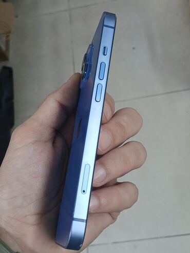 Apple iPhone: IPhone 13, 256 GB, Göy, Simsiz şarj, Face ID, Sənədlərlə — 4
