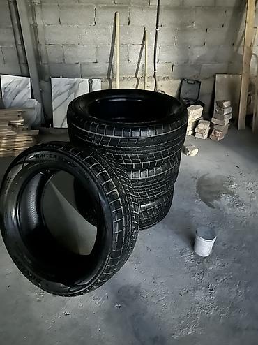 maxxis 980: Шины 285 / 50 / R 20, Зима, Б/у, Комплект, Внедорожные (АТ/МТ), Япония, Dunlop — 1
