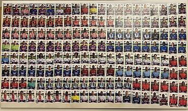 2023 İngiltərə Premyer Liqası futbolçu stickerleri - Nəşr: Panini