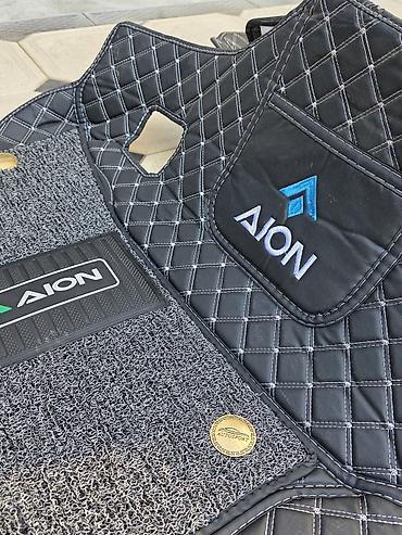 красный материал: Комплект премиальных ковров AION I60. для салона и багажника — 1