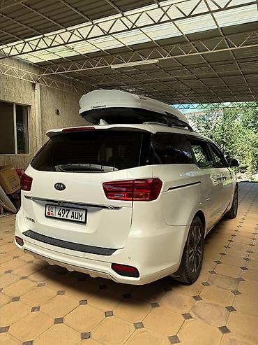 Kia: Kia Carnival: 2018 г., 2.2 л, Минивэн — 4