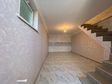 Поло: Сарай 3 комнаты, 75 м², Есть кредит, Свежий ремонт