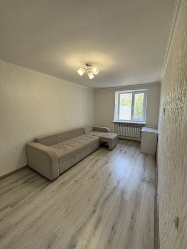 снять квартиру на долгий срок в бишкеке ок: 1 комната, 31 м², Хрущевка, 1 этаж, Евроремонт