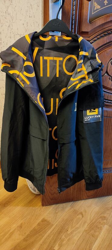 куртка zara: Куртка S (EU 36), M (EU 38), цвет - Черный