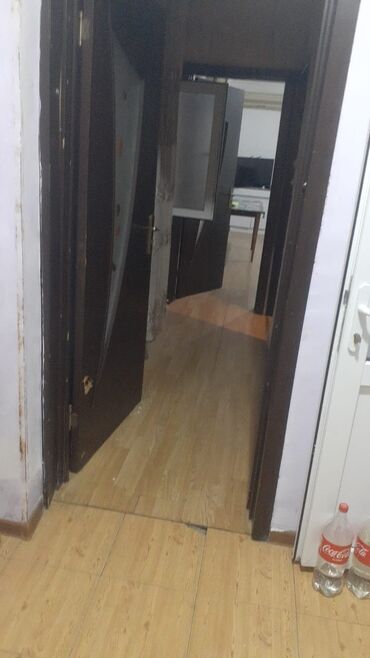 Uzunmüddətli kirayə evlər: 60 kv. m, 2 otaqlı, Telefon, Su, Qaz -da lalafo.az — 4 Uzunmüddətli kirayə evlər: 60 kv. m, 2 otaqlı, Telefon, Su, Qaz — 4