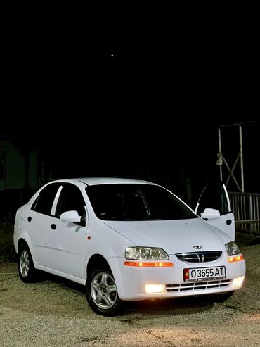 передний бампер нексия 1: Daewoo Kalos: 2004 г., 1.5 л, Механика, Бензин, Седан