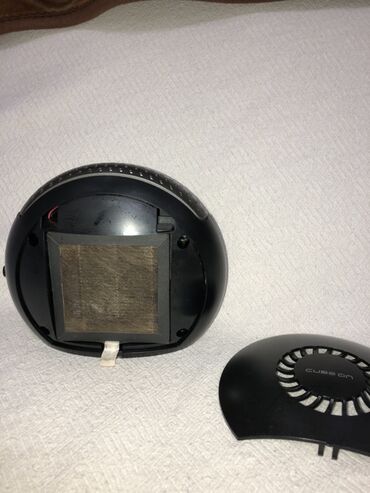 Mobil telefonlar üçün digər aksesuarlar: Az istifadə olunub. Ev və Avtomobil üçün nəzərdə tutulub. Ətir yeri — 5