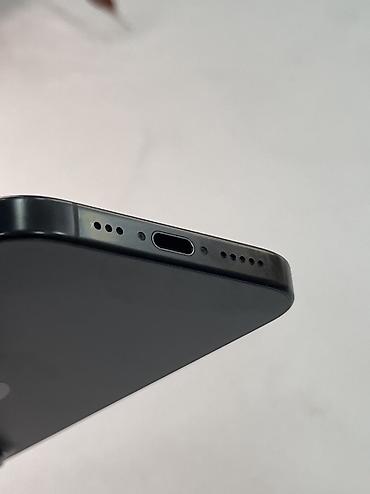 apple iphone 16e: IPhone 16 Pro, 128 GB, Black Titanium, Qırıq, Simsiz şarj, Face ID — 6