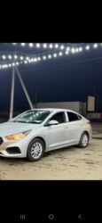 Hyundai: Hyundai Accent: 1.6 l | 2018 il Sedan — 3