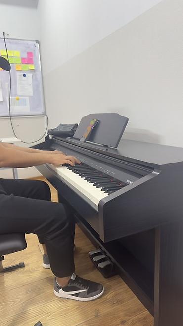 сдаётся студия: Аренда Аренда Аренда!!! Цифровое пианино Roland RP30 3000 сомов в — 3