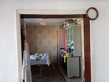 купить дом джалал абад: "Абасы, суусу таза жайында салкын. " Шаарга 15мин. " Мектеп, садик — 5