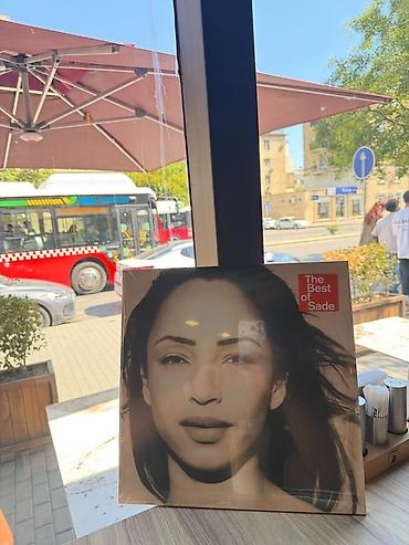 it kopek: Sade – “The Best of Sade” vinil plastinka - Format: 12" LP — 1