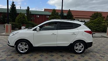 Hyundai: Hyundai ix35: 2 l | 2013 il Ofrouder/SUV — 6