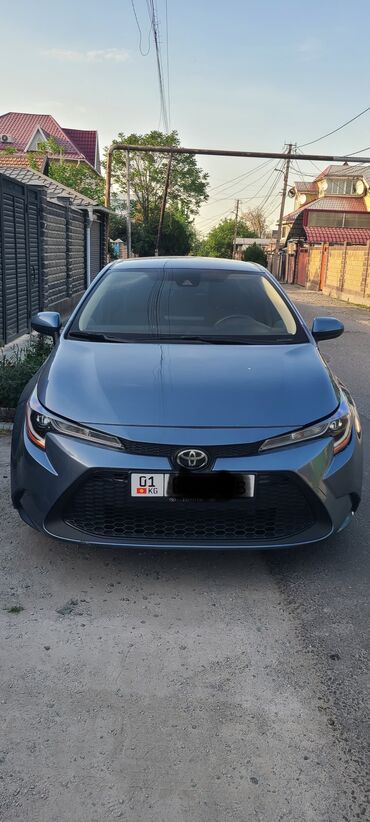 Toyota: Toyota Corolla: 2022 г., 1.8 л, Автомат, Бензин, Седан