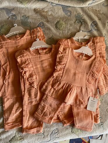 Sets: Turska roba Velicine od 3-6 m, 6-9m, 9-12m, 12-18 m Cena jednog