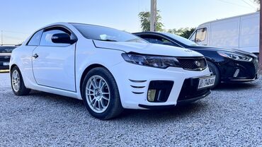 бу авто чехол: Kia Forte: 2010 г., 1.6 л, Механика, Бензин, Купе