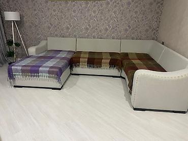 İşlənmiş, Künc divan, Divan