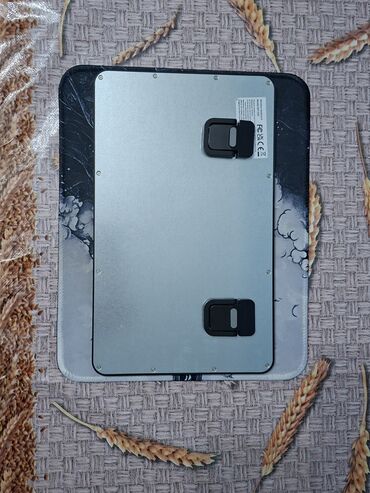 Klaviaturalar: WIERLESS KEYBOARD VƏ MOUSE SETİ. Setin daxilinə klaviatura, mouse — 5