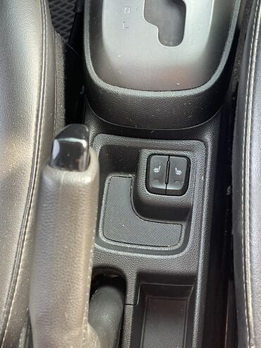 Chevrolet: Chevrolet Spark: 2020 г., 1 л, Вариатор, Бензин, Хэтчбэк — 9