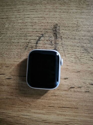 Smart saatlar: İşlənmiş, Smart saat, Apple, Аnti-lost, rəng - Bej