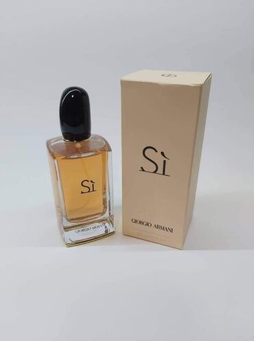 Parfemi: Cena 6400 din Si od Giorgio Armani je chypre voćni miris za žene. Si