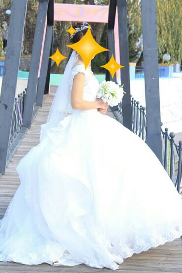 свадебное платье цвет айвори: Продаю свадебное платье со всеми комплектами (фата, украшения, накидка