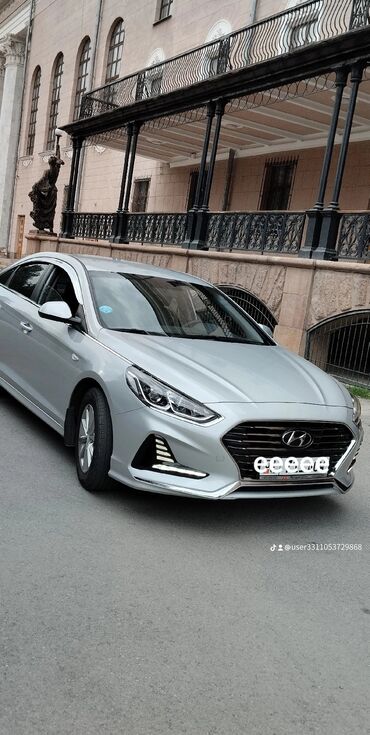 Продажа авто: Hyundai Sonata: 2017 г., 2 л, Автомат, Газ, Кроссовер