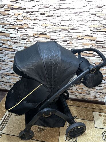 Коляски: Коляска, цвет - Черный, Б/у — 2