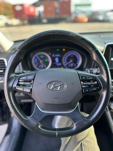 Hyundai: Hyundai Grandeur: 2019 г., Автомат, Бензин, Седан — 10