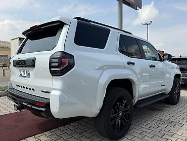 груза: Toyota 4Runner: 2025 г., Гибрид, Внедорожник — 4