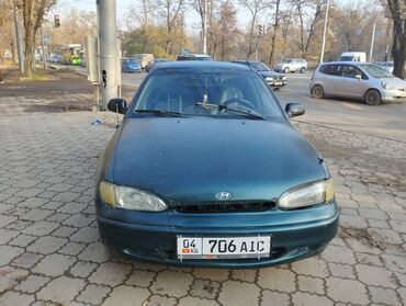 хундай тражет: Hyundai Accent: 1995 г., 1.4 л, Механика, Бензин, Седан