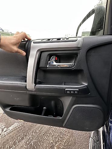 Toyota: Toyota 4Runner: 2019 г., 4 л, Автомат, Бензин, Внедорожник — 6