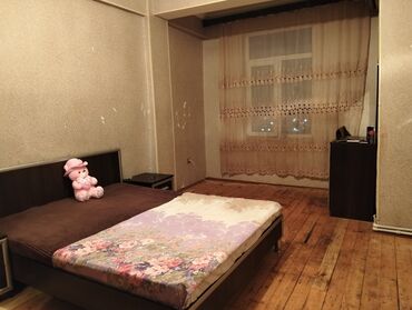 Uzunmüddətli kirayə mənzillər: Mənzil – çoxmərtəbəli binada orta mərtəbə, Heydər parkının duz yani — 12