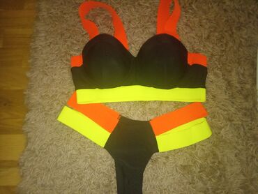 italijanski kupaći kostimi: L (EU 40), color - Black