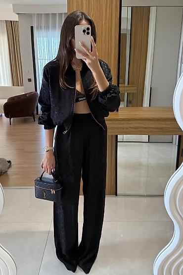 Kompleti: π²ππππππππ πΊππππ β¨
βοΈ Velicine S M L
βοΈ Cena 5200 dinara na lalafo.rs β 5 Kompleti: π²ππππππππ πΊππππ β¨
βοΈ Velicine S M L
βοΈ Cena 5200 dinara β 5