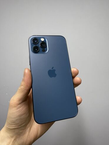 Apple iPhone: IPhone 12 Pro, Б/у, 128 ГБ, 77 %