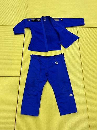 адидас баку: Adidas mavi judo gi (kimono) – üst və şalvar komplekti Əla vəzyəttədir — 1