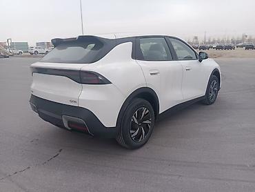 kaiyi e5: Changan Qiyuan Q05: 2026 г., Автомат, Электромобиль — 3