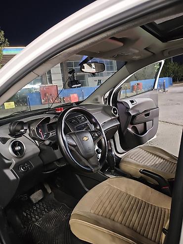mercedes benz 208 d: Chevrolet Aveo: 1.4 l | 2014 il 235000 km Sedan — 9