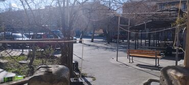 Köhnə tikili: Bakı, Bakıxanov qəs., 2 otaqlı, Köhnə tikili, m. Neftçilər, 50 kv. m — 16