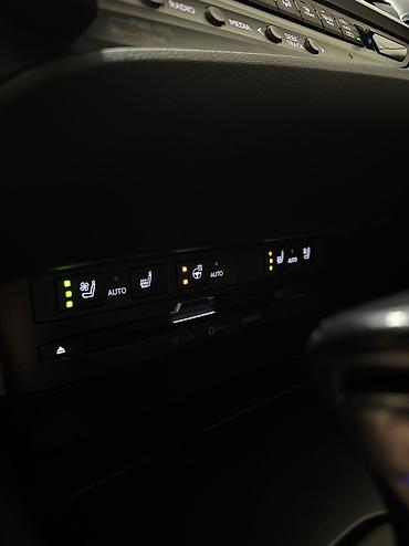 Lexus: Lexus ES: 2020 г., 2.5 л, Автомат, Гибрид, Седан — 10