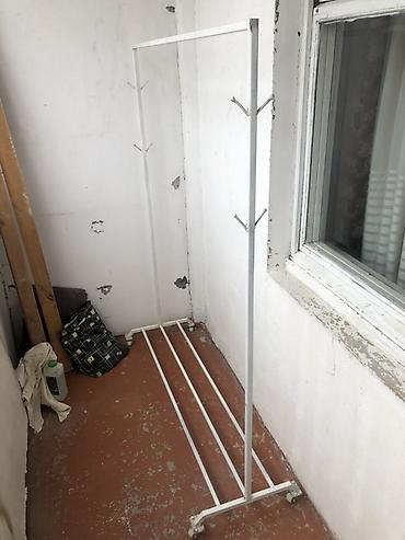 Напольная вешалка/стойка для одежды на колесах - Материал: металл