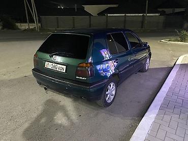 Volkswagen: Volkswagen Golf: 1995 г., 1.8 л, Механика, Газ, Хэтчбэк — 3