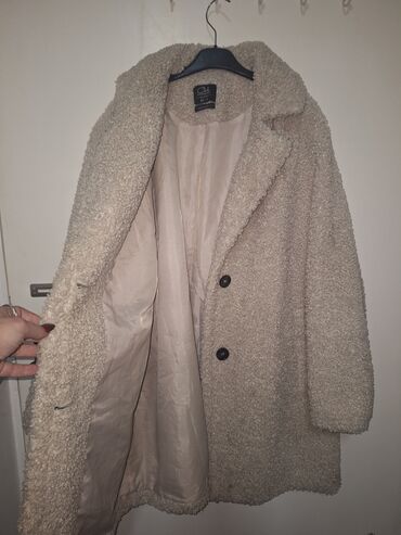 Krzneni kaputi: XS, Sa postavom, bоја - Crna — 13