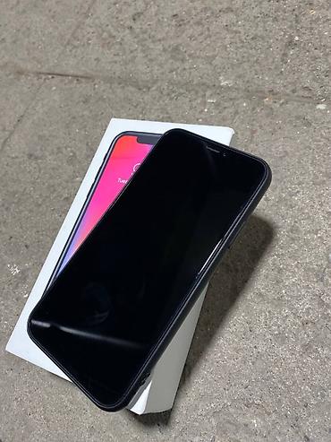 Apple iPhone: IPhone X, Б/у, 64 ГБ, Jet Black, Зарядное устройство, Защитное стекло, Чехол, 86 % — 2